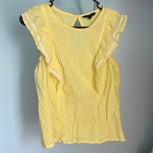 Banana republic, ruffle sleeve, yellow top